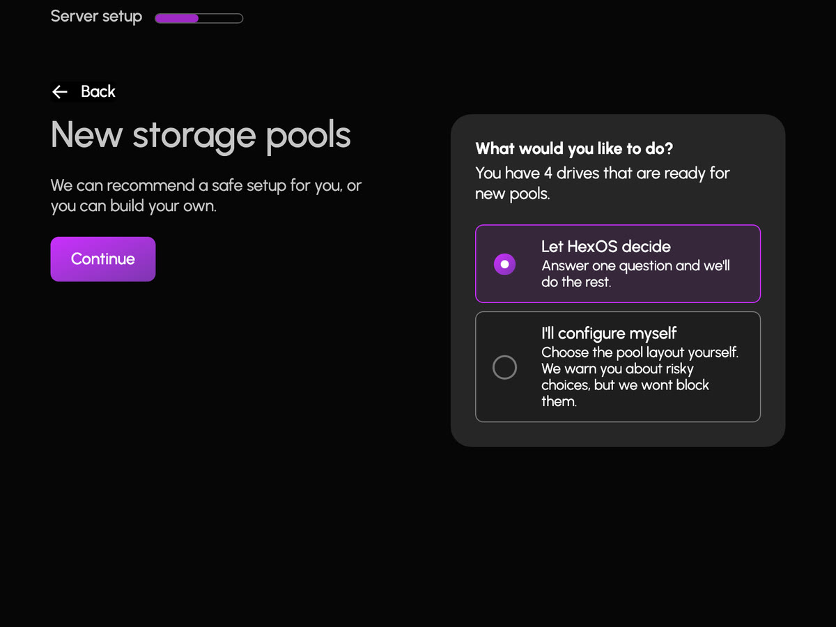 The setup wizard's storage step: let HexOS decide, or configure the pools yourself